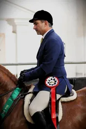 fe61e5a47ebad48fd9aa4edb197236c522e99d053eb2b5280650c94cf219e560.jpg