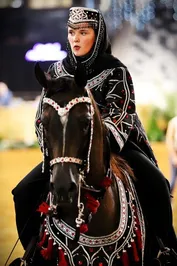 29f36cead75d1babfdf4b14fa3a161e65c17169740896131516459259418b1ba.jpg