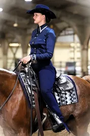 ebc6528a627bc24ecc0448d14fcc3aeccf19044317e6c7d229fc909753fd40f2.jpg